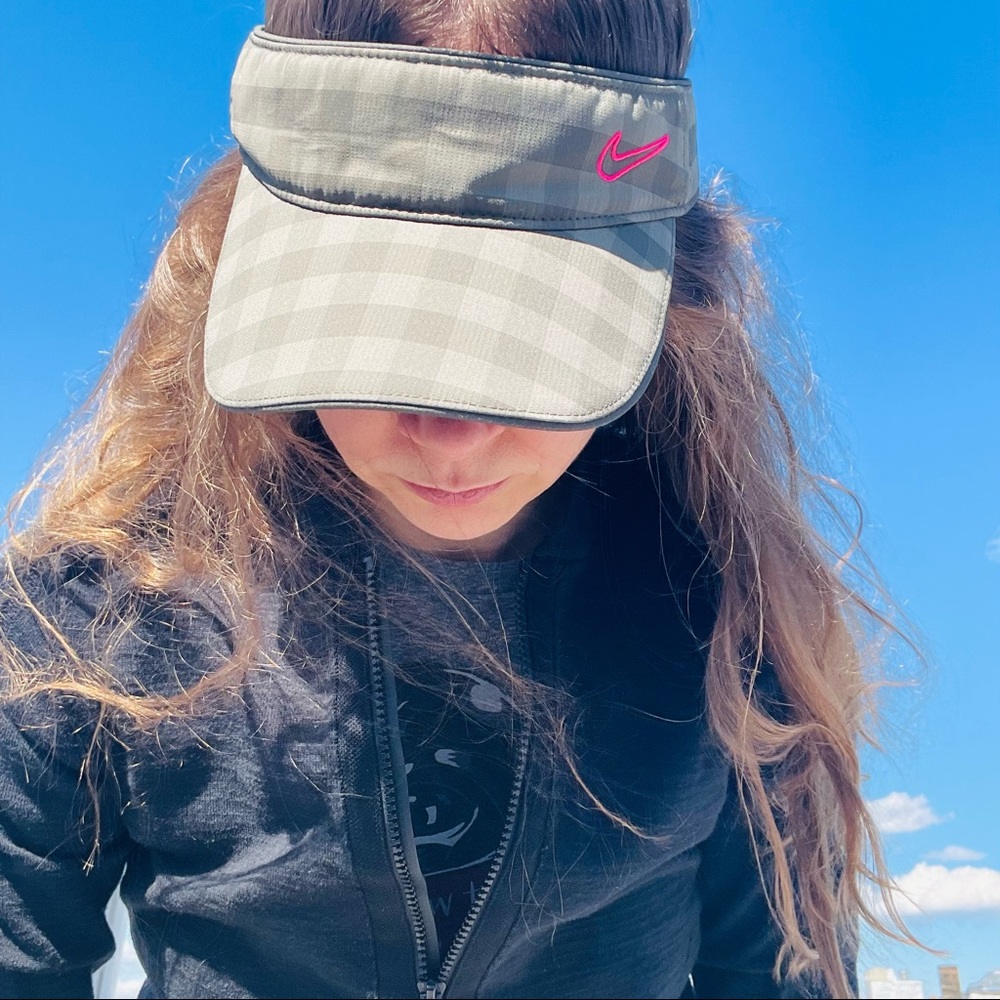 🚢 Nike Golf Viser Headless Hat Viser Checkered Dopamine Plaid Pink Logo Camo